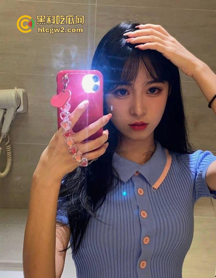 约炮安徽科技学院清纯大一妹 两天酒店大战不停歇 小穴紧致浪叫不断 清纯表面下竟是个骚浪精！