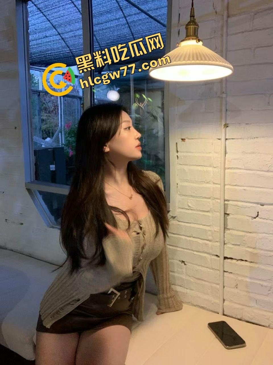 不是每一张被画的脸都清纯,湖南美院『范琳琳』用一张嘴和一张逼,诠释了什么叫美术系实战功底!