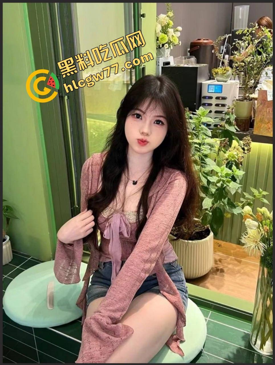 川师大『王佳』性爱视频遭炮友泄密,粉嫩骚穴纯熟口活,校园纯欲女神人设爆碎!