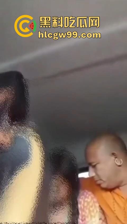 印度女子前往做朝拜时,在出租车内被僧人强奸,印度总能创造神话,不是僧人都戒色了吗?
