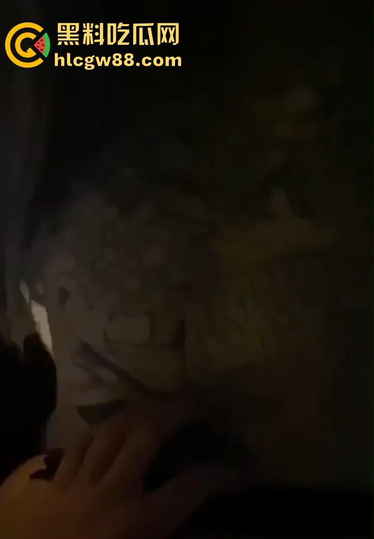 山东寿光顶级名媛【陈雅鑫】性爱视频疯传,富二代男友深夜疯狂输出,清纯女神竟被当成肉便器轮番爆操?