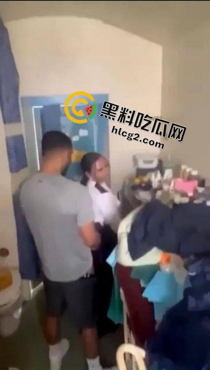 英国旺兹沃思监狱丑闻:女狱警与囚犯秘密交易,被拍下发到网上震惊英国