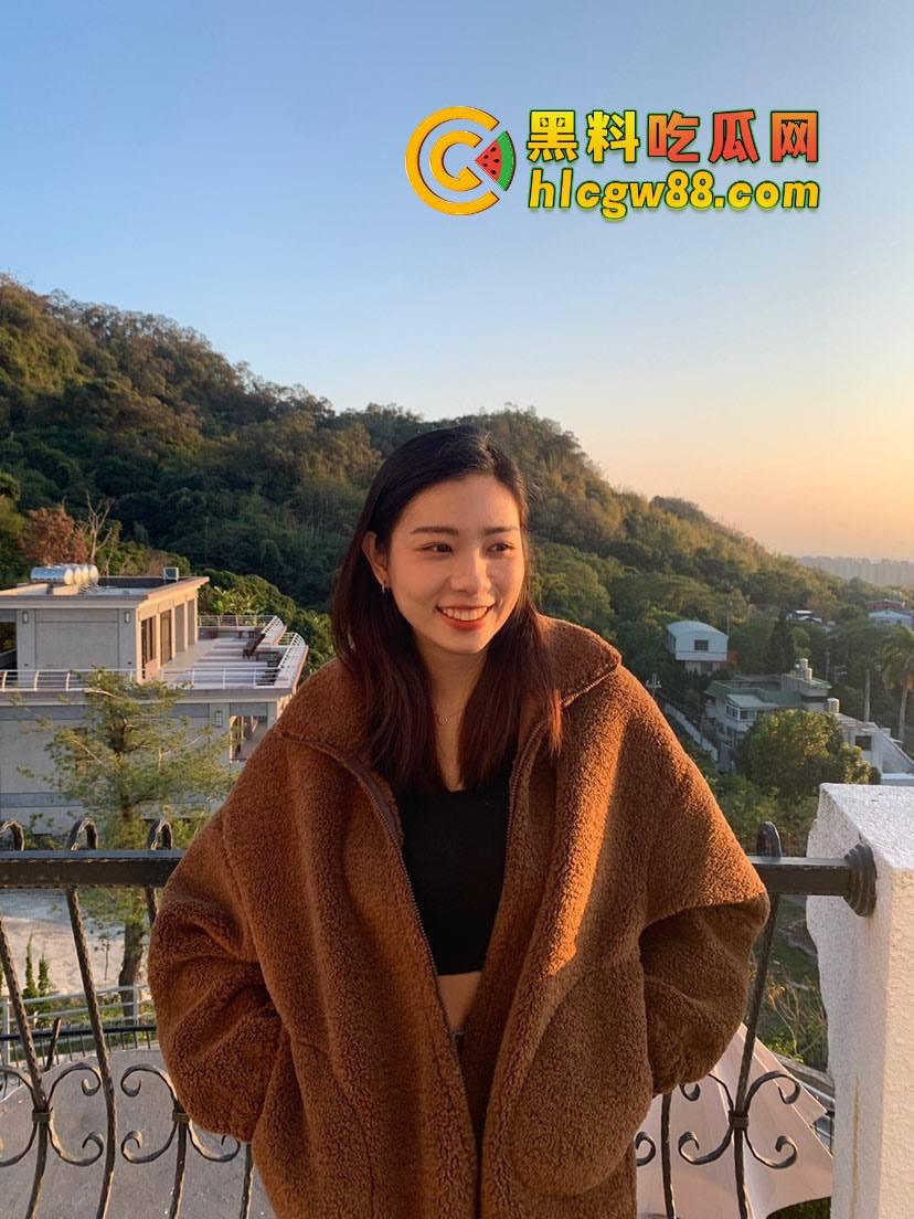 合肥文员『宋余淼』情趣装骑乘直接晃瞎眼，最爱找肉鸡巴取暖，冷冰冰的棒子根本不配让她爽！