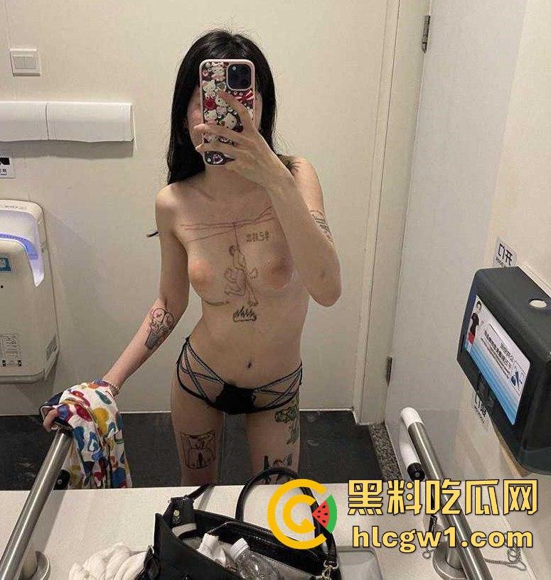 上海师范大学舞蹈生【徐雪柔】私拍流出!全身纹身反差御姐,地铁大胆露出火辣至极!