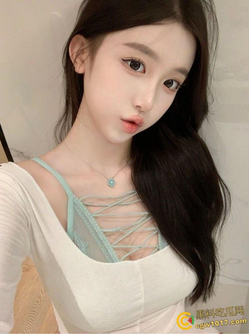 22岁小仙女醉酒一对十群交狂欢,怀孕后不知是谁的娃,道士掷筊算卦定亲爹,精液浴后胎儿认父,简直炸裂三观!