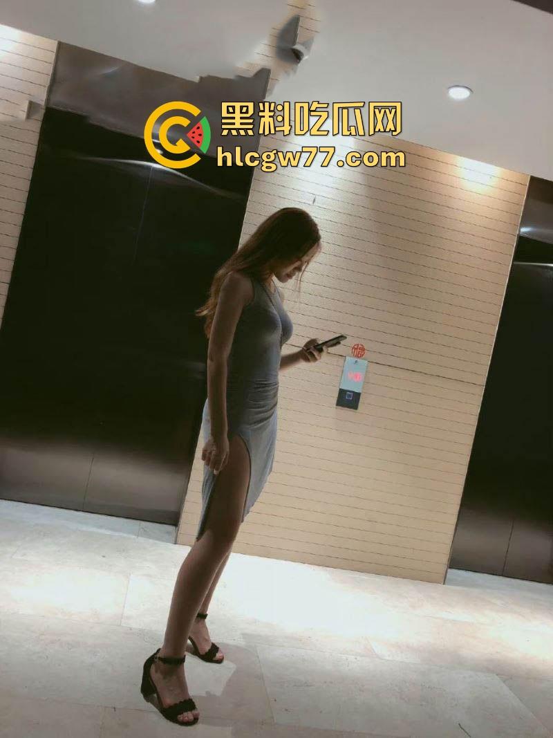 上海浦东极品巨乳【张慧莲】性爱视图流出,性感蕾丝紧贴豪乳,被大屌猛操蜜穴,啪啪声与呻吟交织尽显骚气!