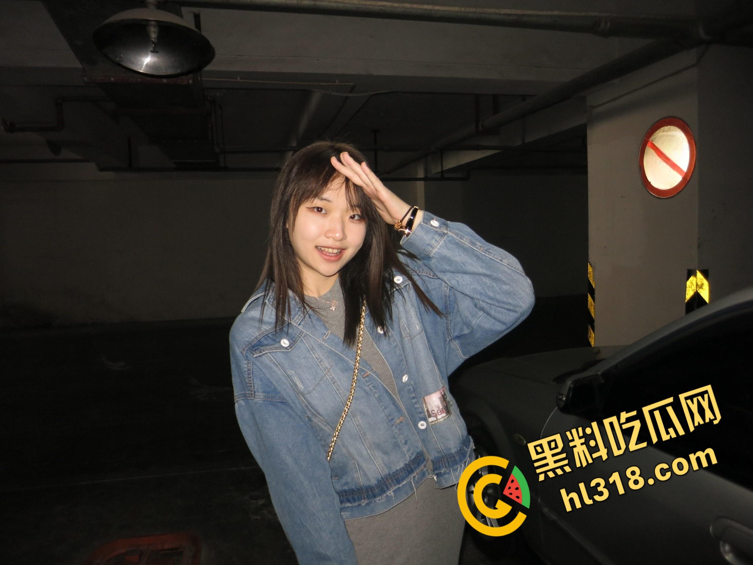 贵州遵义气质女友【王萍娟】,多次劈腿男友酒吧约炮,红色情趣睡衣无套后入,颜射口爆吞精泄愤 !