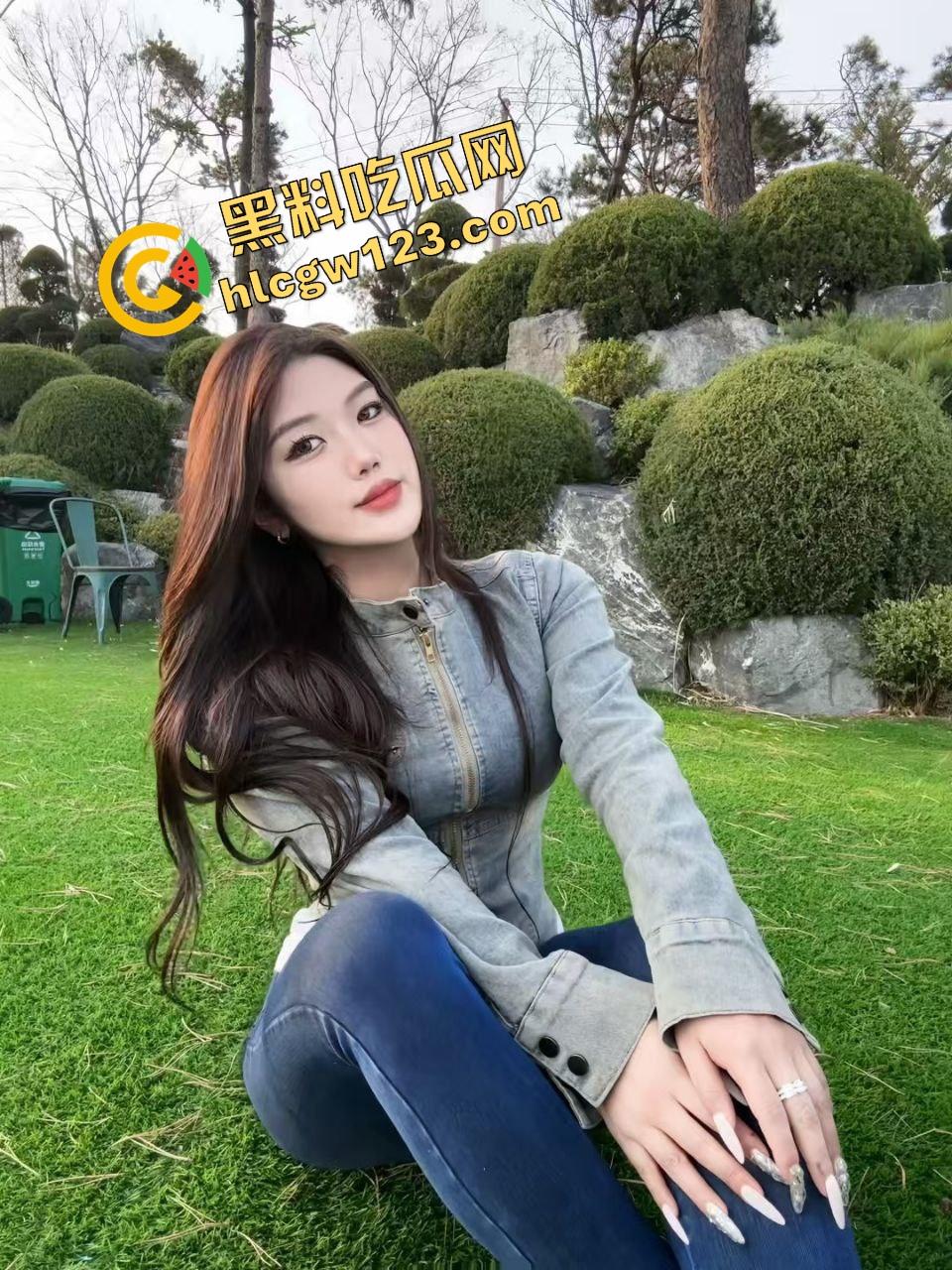 泡完脚直接车震,带上车开到地下车库直接开骑。妹子大尺寸操到娇喘连连 哥哥你戳到宫口了!