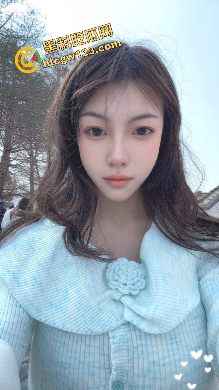 泡完脚直接车震,带上车开到地下车库直接开骑。妹子大尺寸操到娇喘连连 哥哥你戳到宫口了!