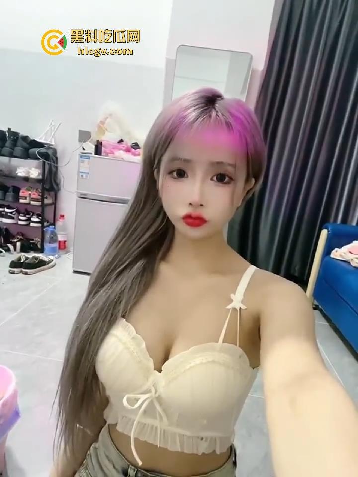 南宁精神小妹【崽崽】露脸私密照流出!性爱啪啪调教全曝光,美颜一掉吓得人魂都飞了!