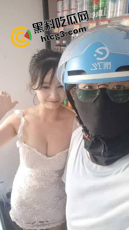 杭州打卡圣地!超市E乳老板娘 露奶经营店铺 双赢又双淫 警察都来打卡!