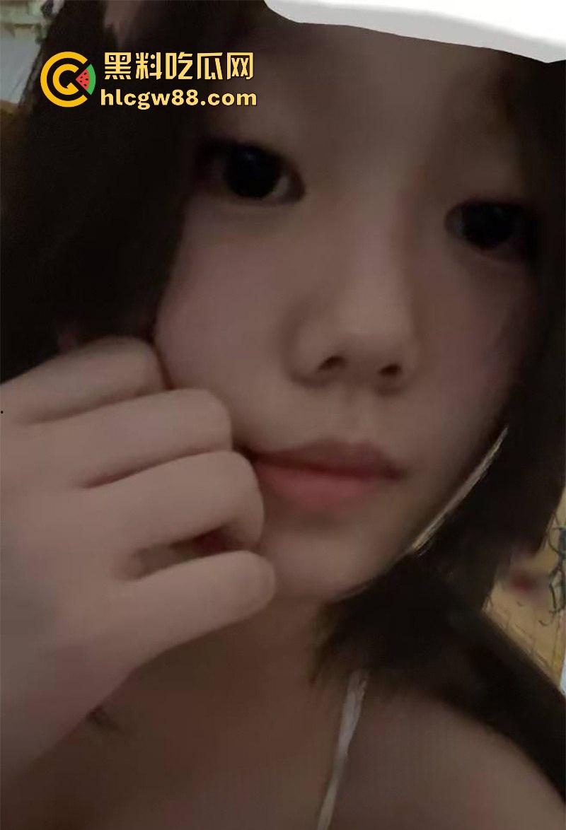 四川巴中职业技术学院00后嫩妹【陈婷婷】网上约炮勾搭求操 出轨视频被男友曝光!