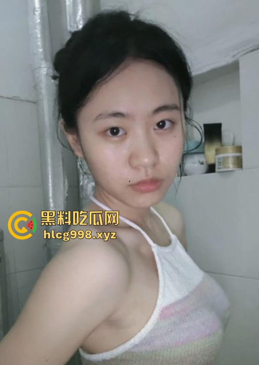 南宁师范学院清纯女神【赵一帆】堕落!在金主调教下变身反差母狗,深喉口交堪比技师!