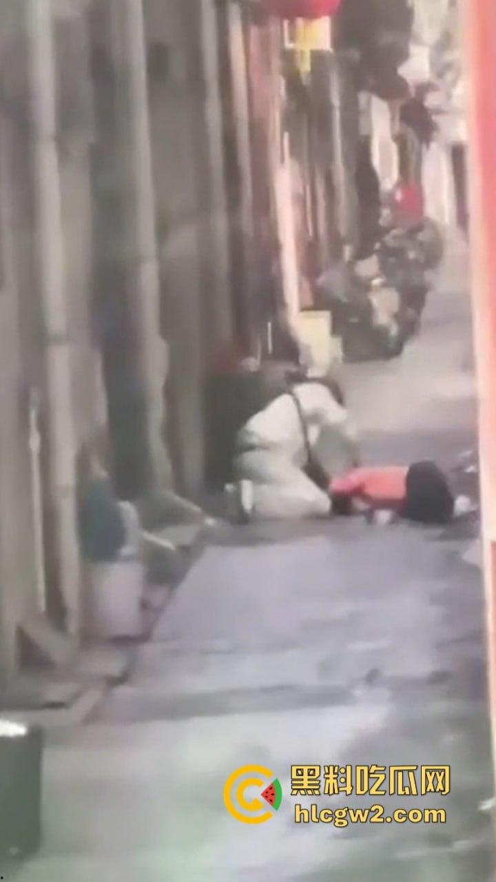 血腥慎入!潮州朝安东二光辉幼儿园附近 发生持刀杀人事件 一女子当场死亡!