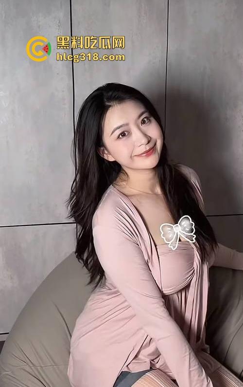 抖音极品微胖网红【都有】约炮金主视频曝光,丰乳肥臀激情后入,紧致蜜穴被猛操 淫叫连连!