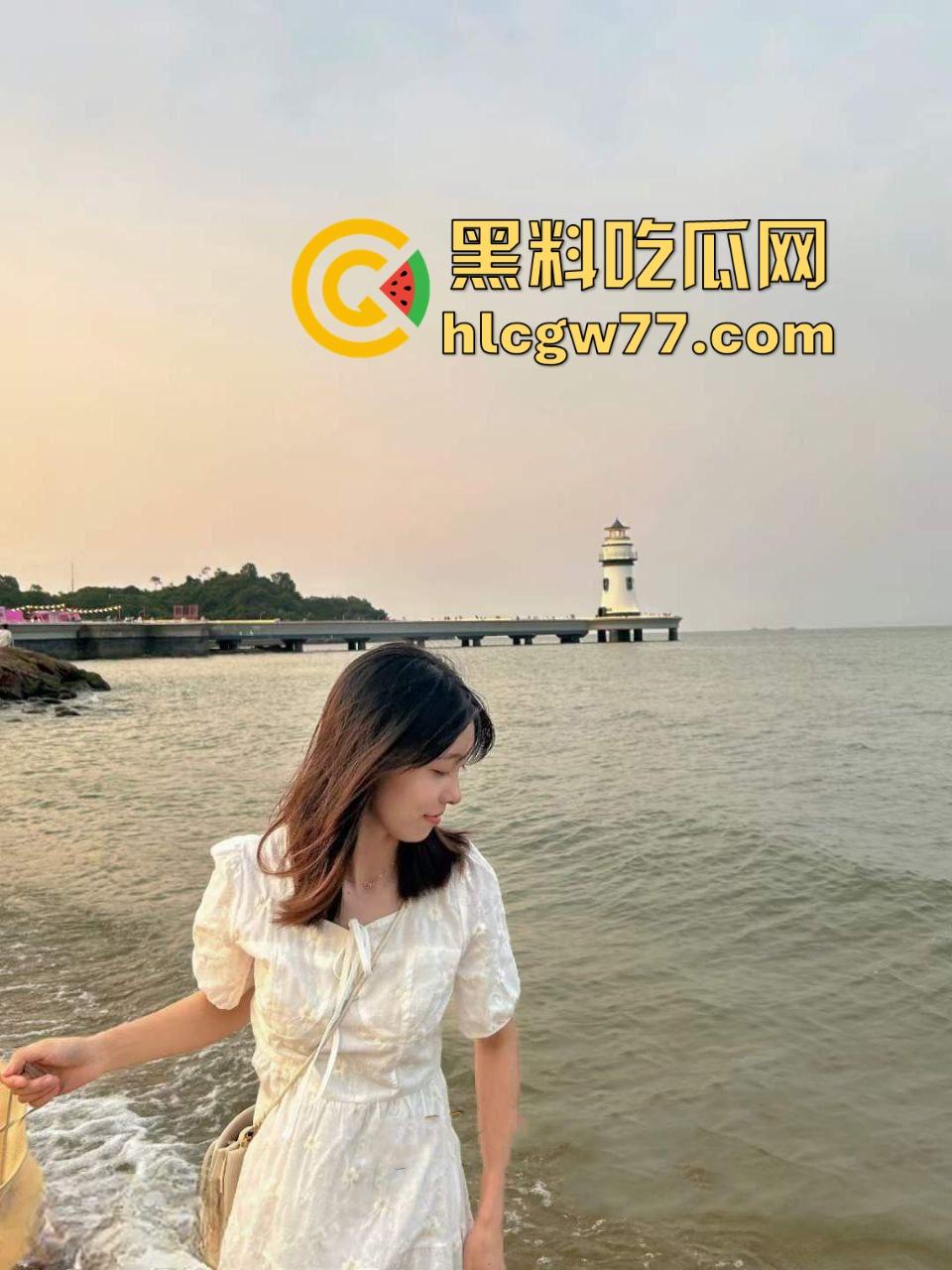 杭州师范大学校花脸蛋清纯可爱私下与男友视频泄密曝光 穿着性感的黑丝被男友各种姿势调教 超反差!