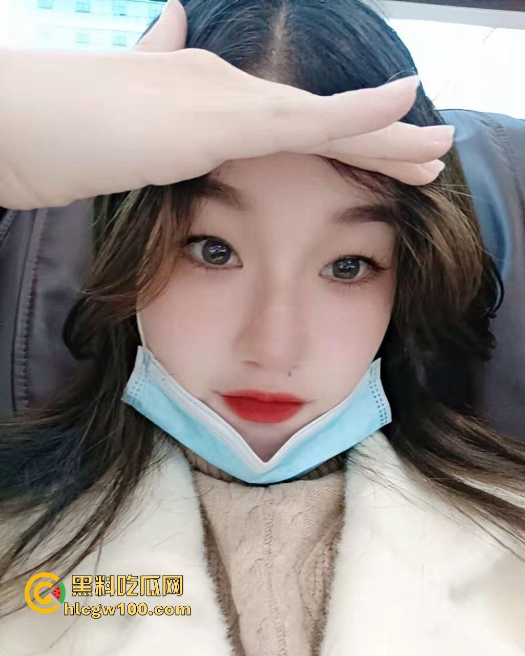 上海小区人妻【李雨桐】表面优雅实则骚到爆,偷情内射上瘾,每晚主动掰开腿喊老公都干不爽,快来扩我菊花!