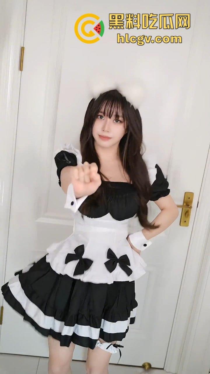 抖音13万粉网红【芋泥丸紫】翻车!停更背后竟是大哥定制跑车刷礼大尺度自慰曝光!