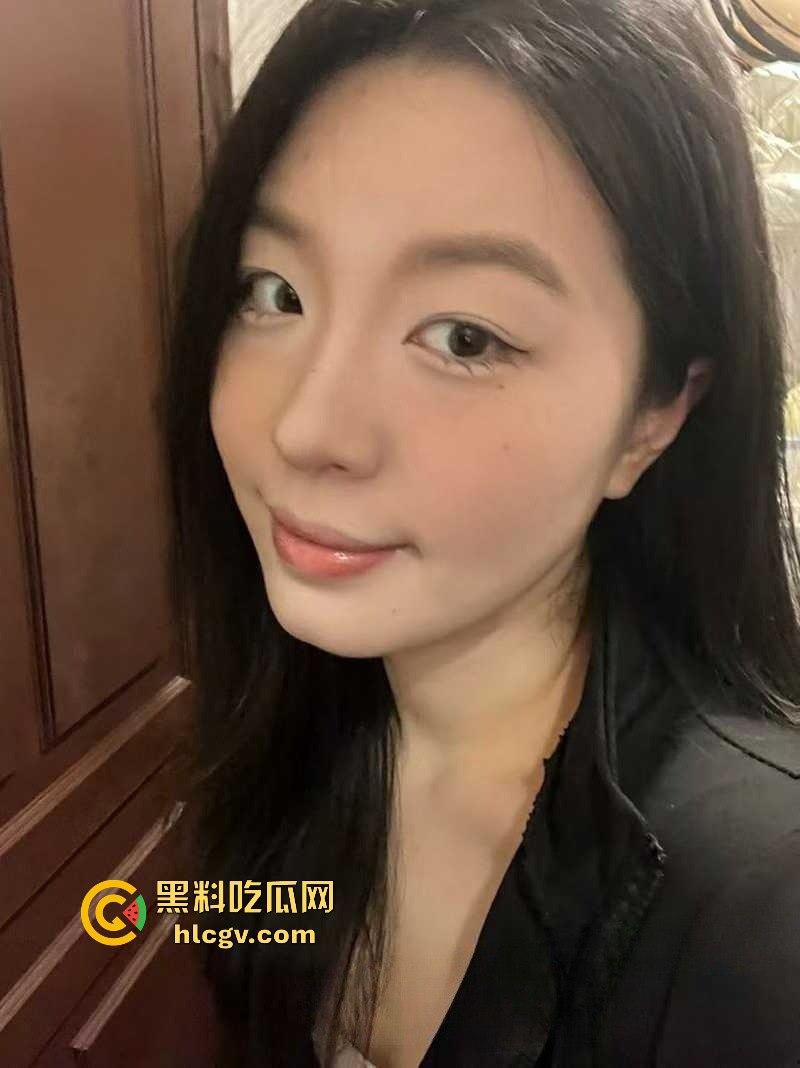 瓜友分享精虫上脑闺蜜不在家趁机勾引姐妹男友!背后搞得火热直接得吃,姐妹情深同心共用一根鸡巴!