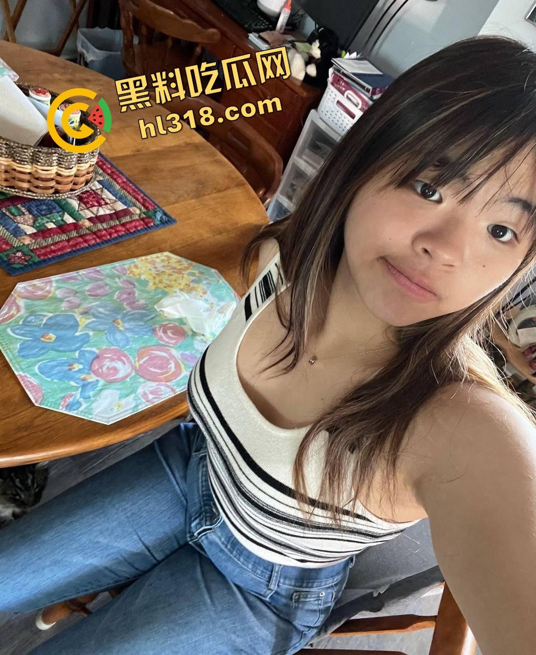 烟台狠女大战小三，上来一鞭腿、锁喉薅头发，正宫暴力值直接拉满，小三当场认怂！