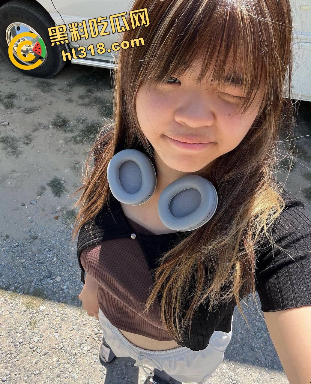 烟台狠女大战小三,上来一鞭腿、锁喉薅头发,正宫暴力值直接拉满,小三当场认怂!