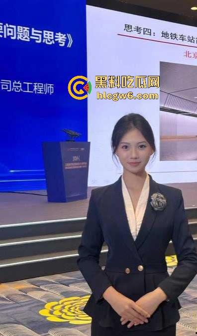 退役警花下海经商服务洋鬼子被按床打桩 又一个制服浪货被操成肉便器 警花传人不如『张津瑜』还想靠肉体上位?