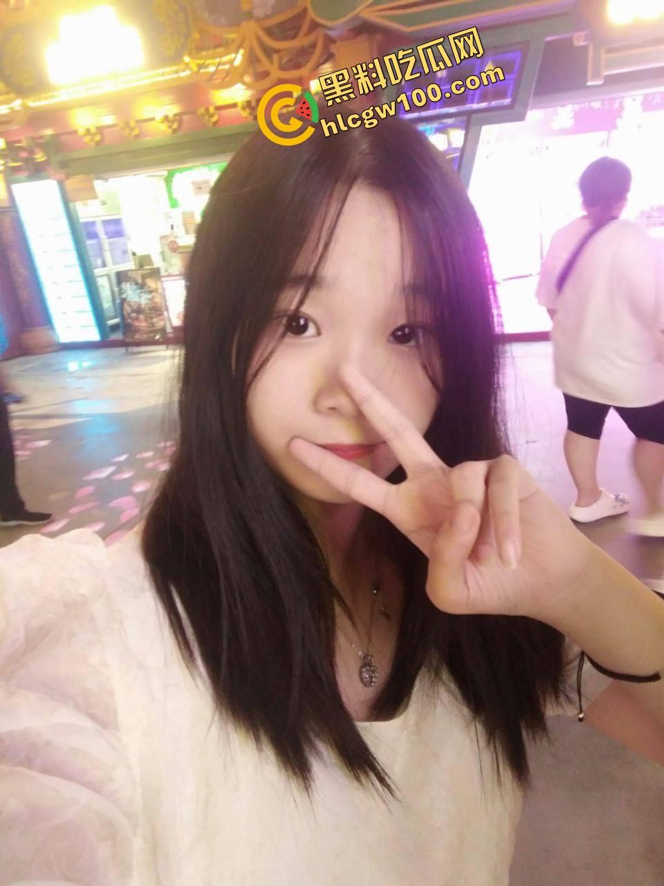 上海交通职业反差骚货小母狗【张雅淑】金爸网调露奶视频通话 线下约操暴力后入输出骚逼！独家流出！