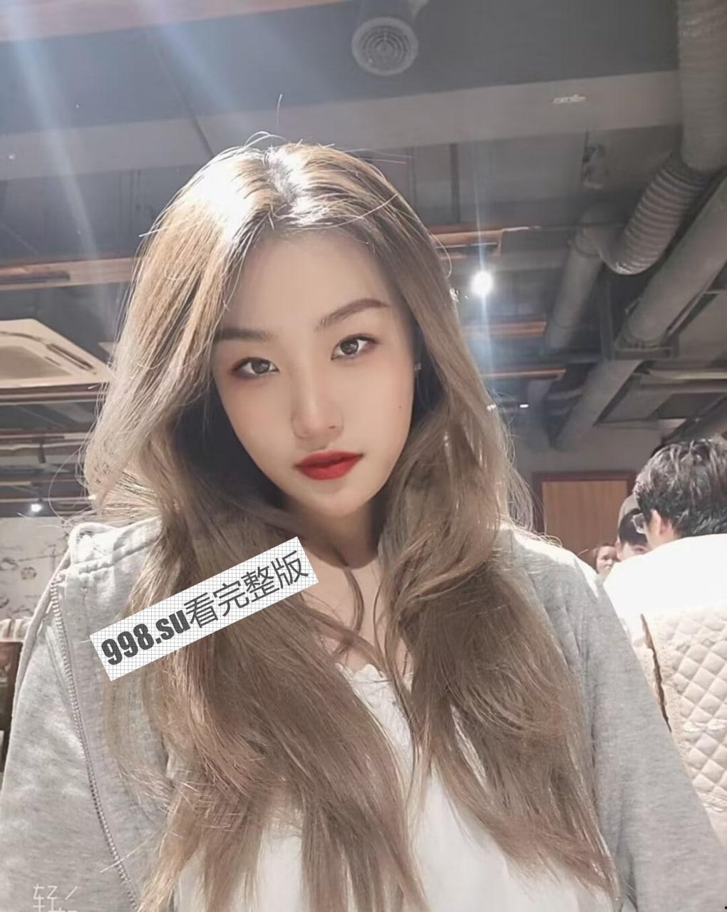 大外极品校花与男友性爱视频外流