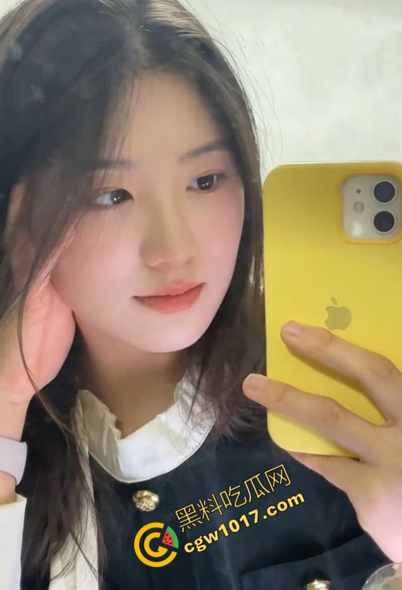 青岛风骚女护士【李沐皎】惊艳床技曝光:翘臀魅惑,无套狂欢,跳蛋激荡,深喉吞吐如母狗般饥渴