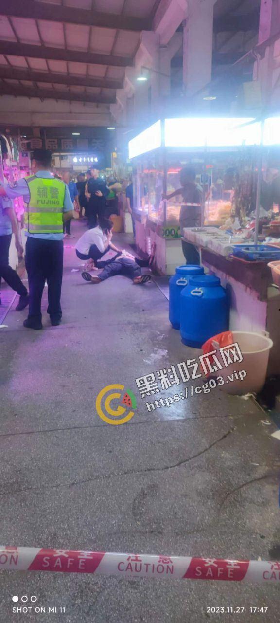 中山小榄丈夫怒杀偷情男 被捉奸在床后女子躲进情妇猪肉档 怎奈愤怒的丈夫专杀猪肉荣