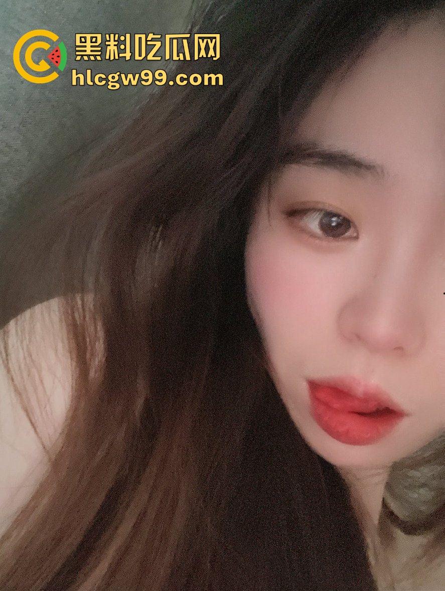 名表土豪大哥约炮肉感骚鸡【谭敏】清纯甜御模样却是精盆母狗,为了钱肉体交易射了满背!独家曝光流出!