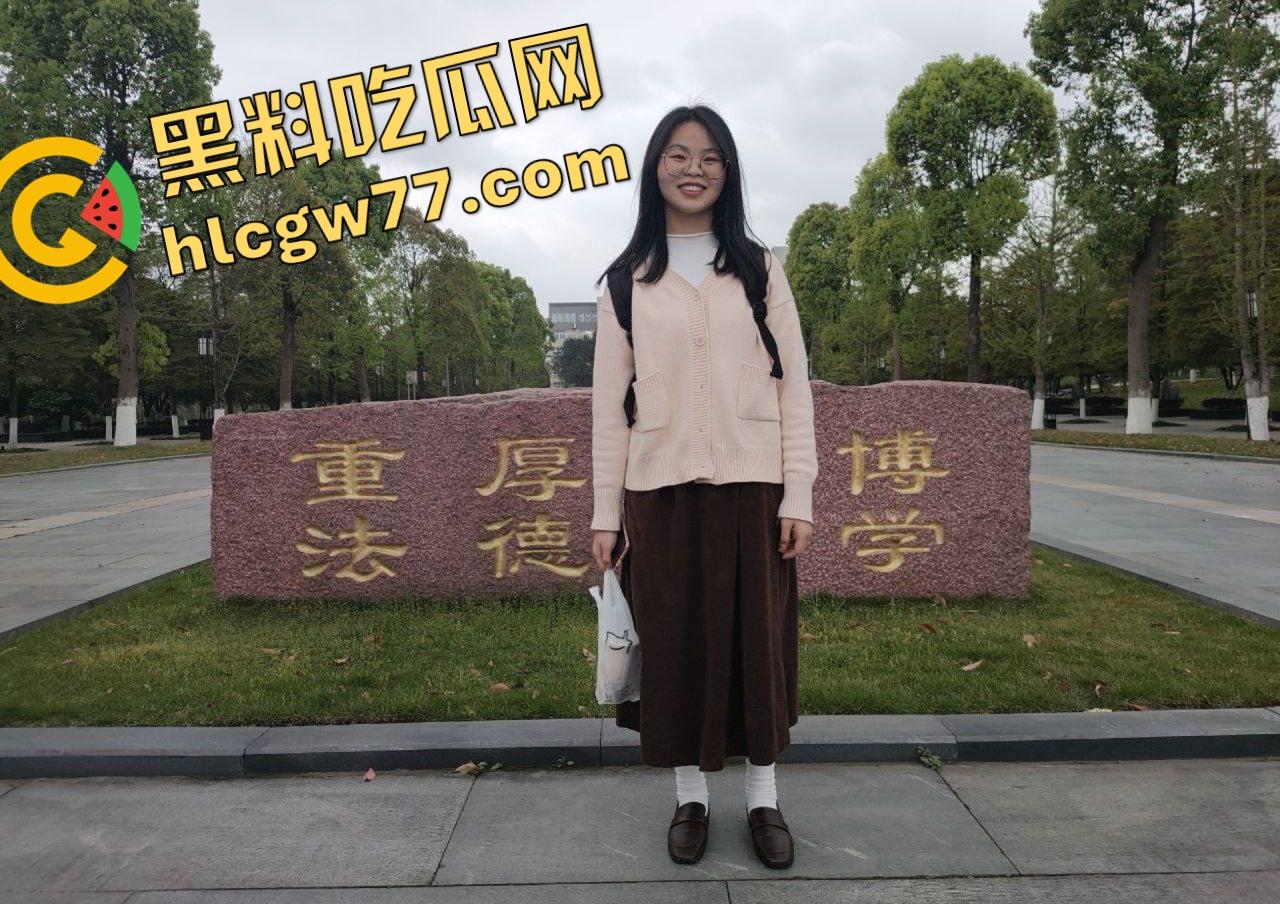 四川学院女辅导员【岳敏】政法高材生堕落成金主肉玩具,穿黑丝被后入爆干,肥臀摇到床都响!