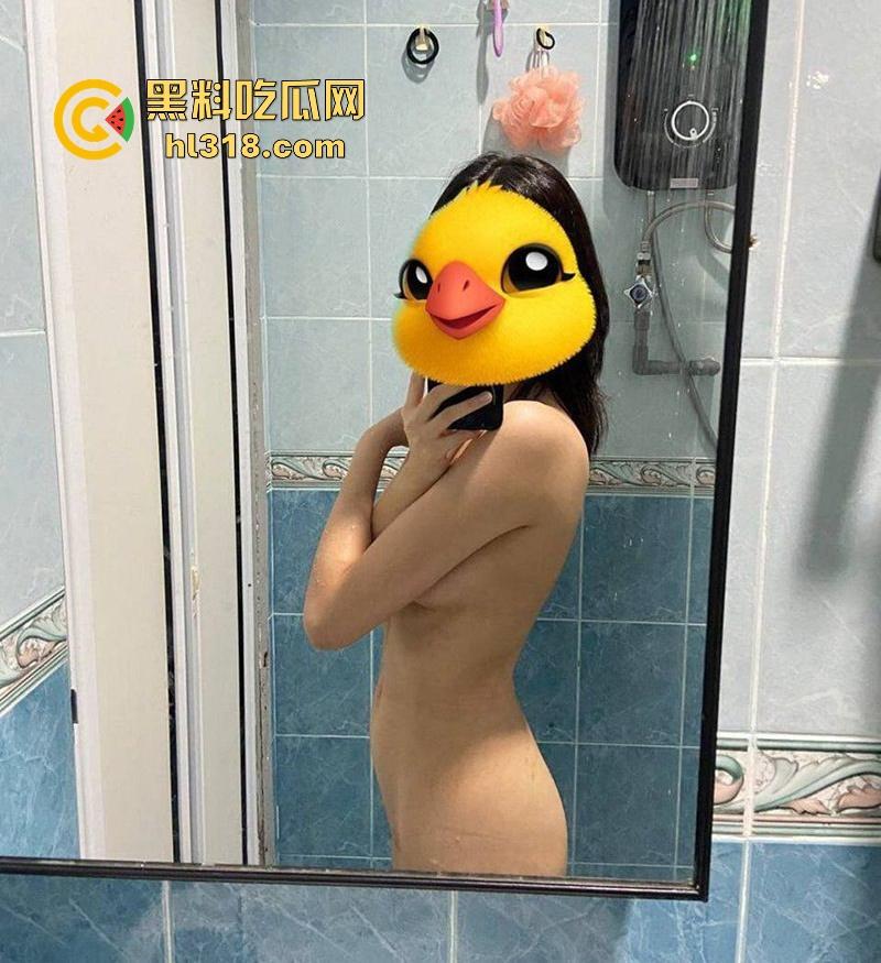 中山大学极品女大【肖雯慧】做爱视频流出,超性感酮体在镜前被多体位爆操,扒逼露奶扭动,堪称一绝!