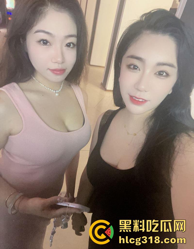 恒大地产母女双飞,湖南衡阳极品母女,为了业绩被金主爸爸双飞轮操,双嘴吃鸡爽到上天啊!