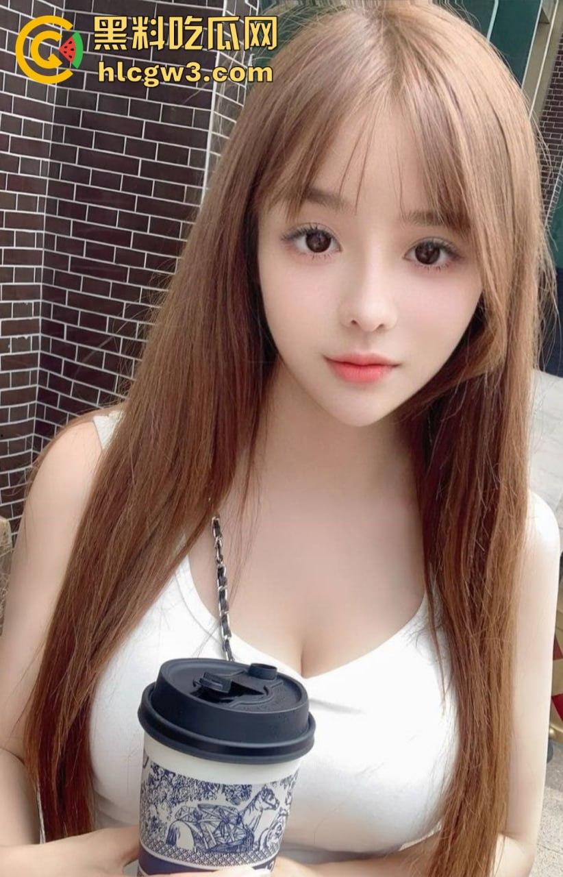 极品反差少女【凌薇】线下约啪金主爸爸多P全套性爱自拍疯传,清纯脸配骚浪身子,真他妈是反差婊中的极品!