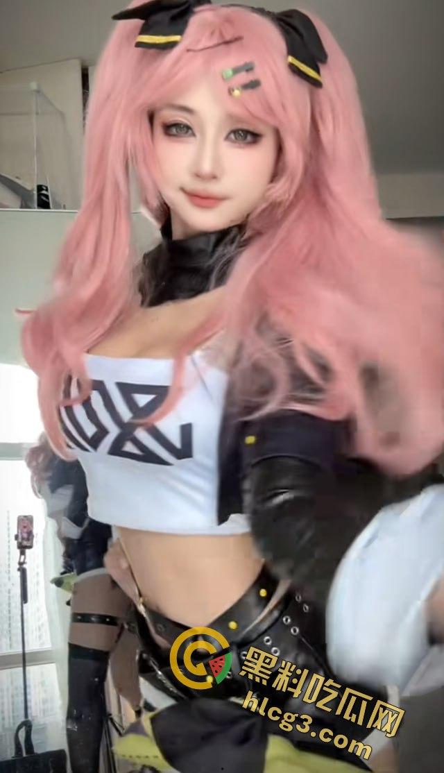 B站UP主羊小雪 B站擦边名媛UP主羊小雪船长微信福利流出