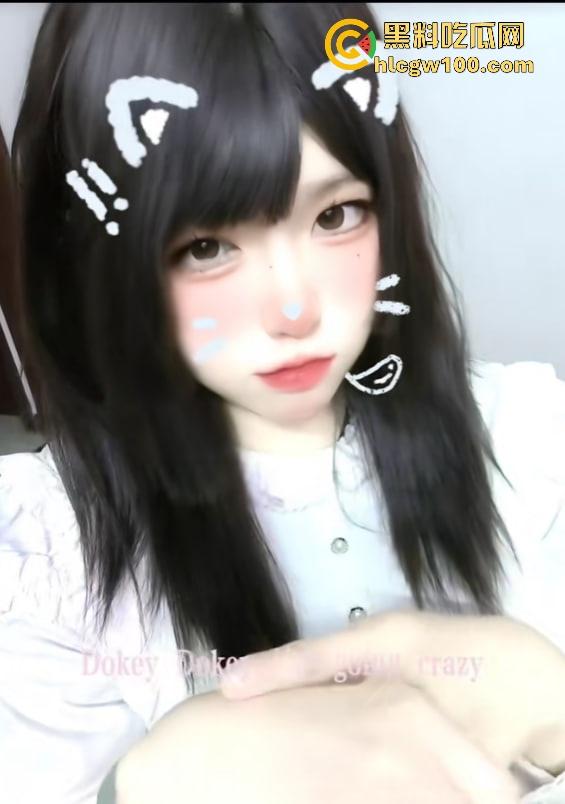 抖音20万粉cos小网红『暗黑水晶铁蛋酱』线下约炮粉丝玩制服吃鸡,各种丝袜轮番上,骚路数堪称行业指南!