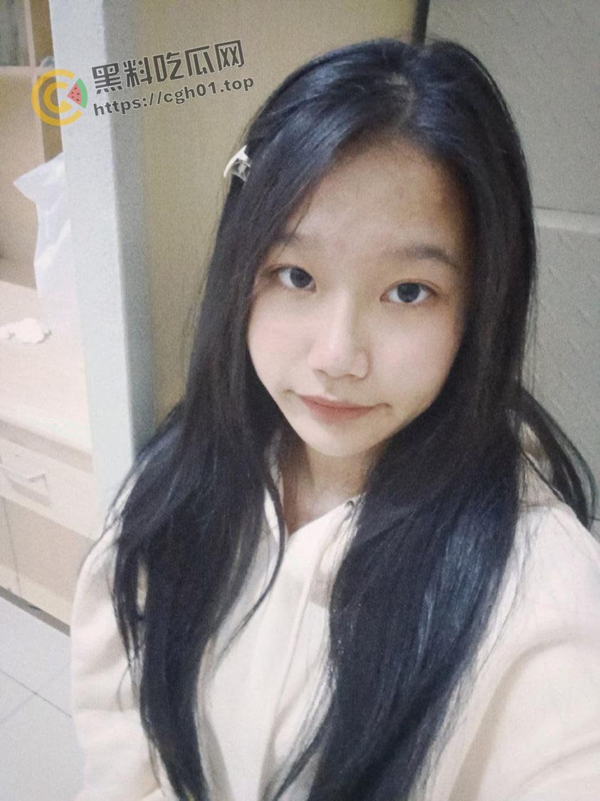 集美大学女大学生重磅流出!冰山御姐的反差另一面 男友视角的粉嫩母狗