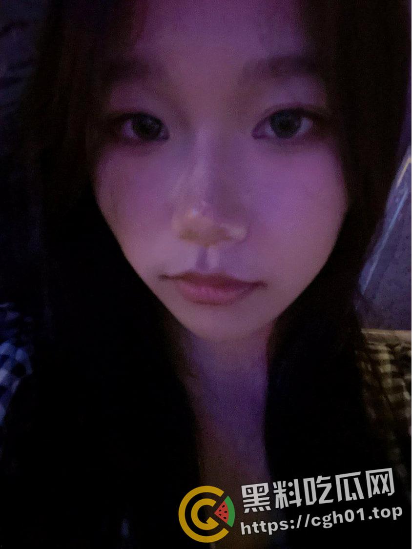 集美大学女大学生重磅流出!冰山御姐的反差另一面 男友视角的粉嫩母狗