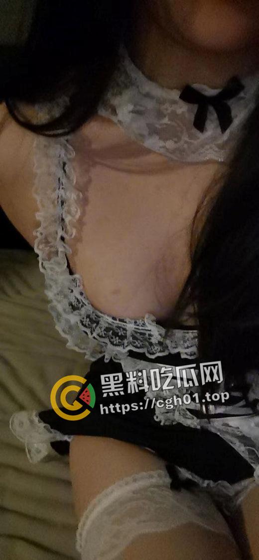 集美大学女大学生重磅流出!冰山御姐的反差另一面 男友视角的粉嫩母狗