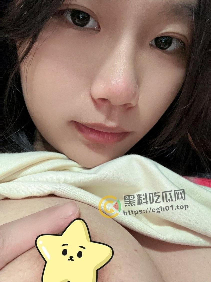 集美大学女大学生重磅流出!冰山御姐的反差另一面 男友视角的粉嫩母狗