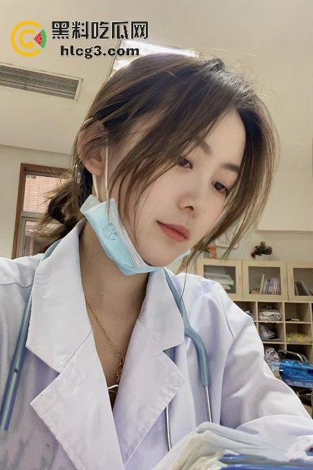 西安骨外科女医生手术台惊人举动,微信预约前列腺高潮骚操作曝光!