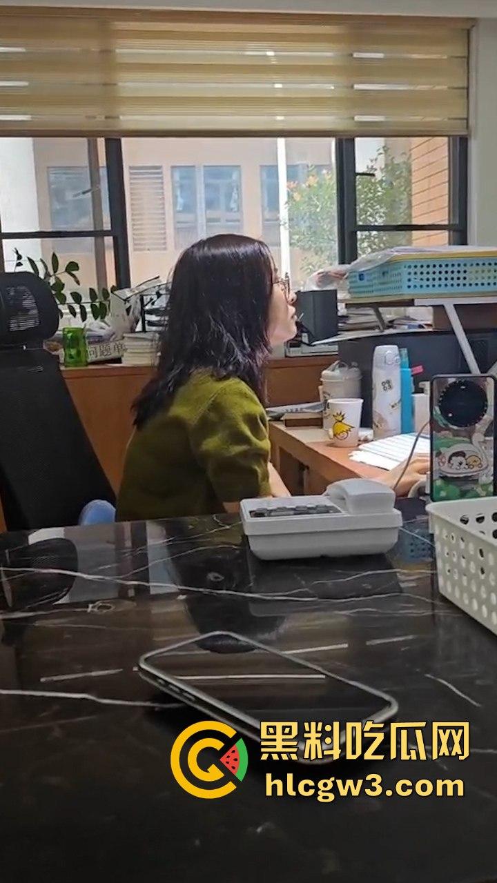 福州大学男老师 刘西蒙 被小三大闹办公室 原因竟是他联合原配敲诈小三上千万