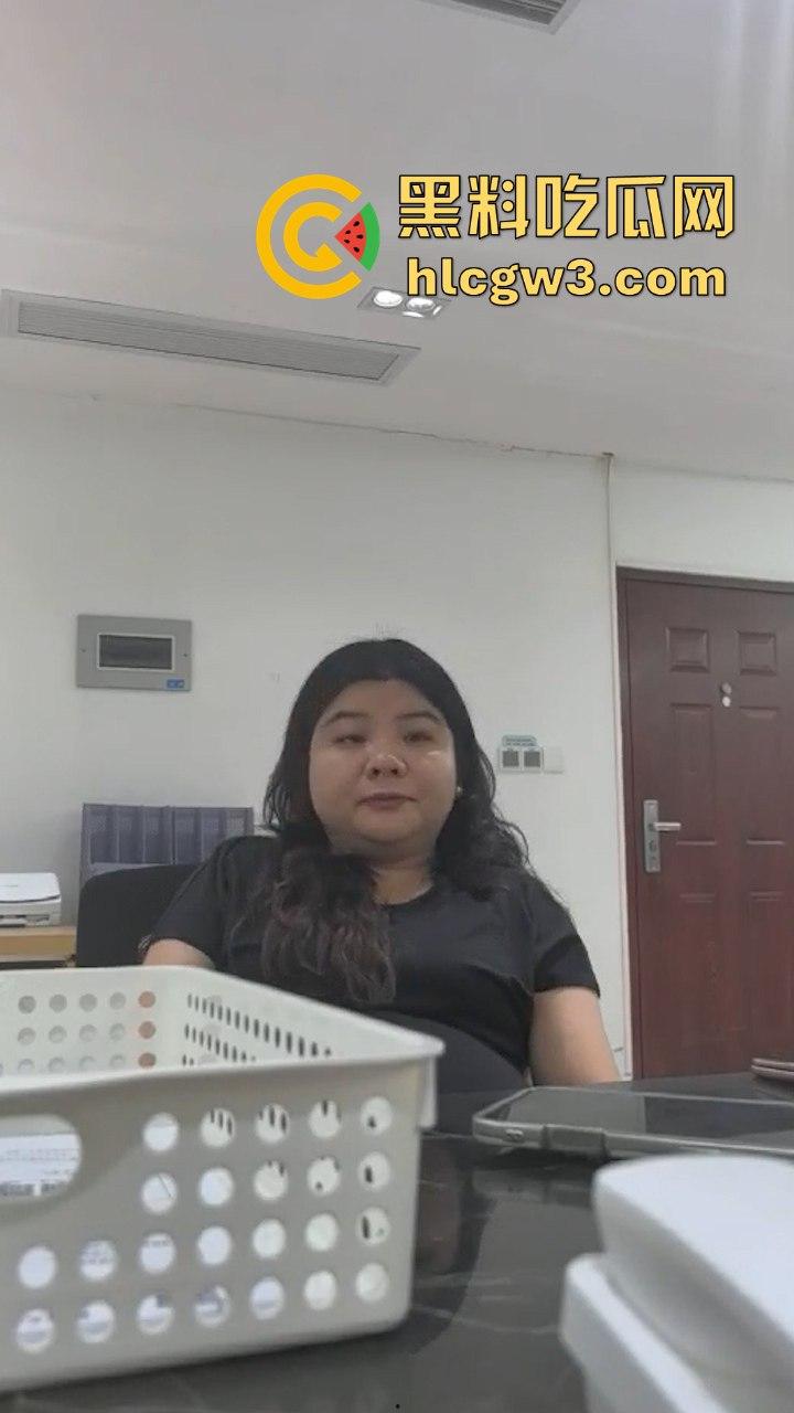 福州大学男老师 刘西蒙 被小三大闹办公室 原因竟是他联合原配敲诈小三上千万