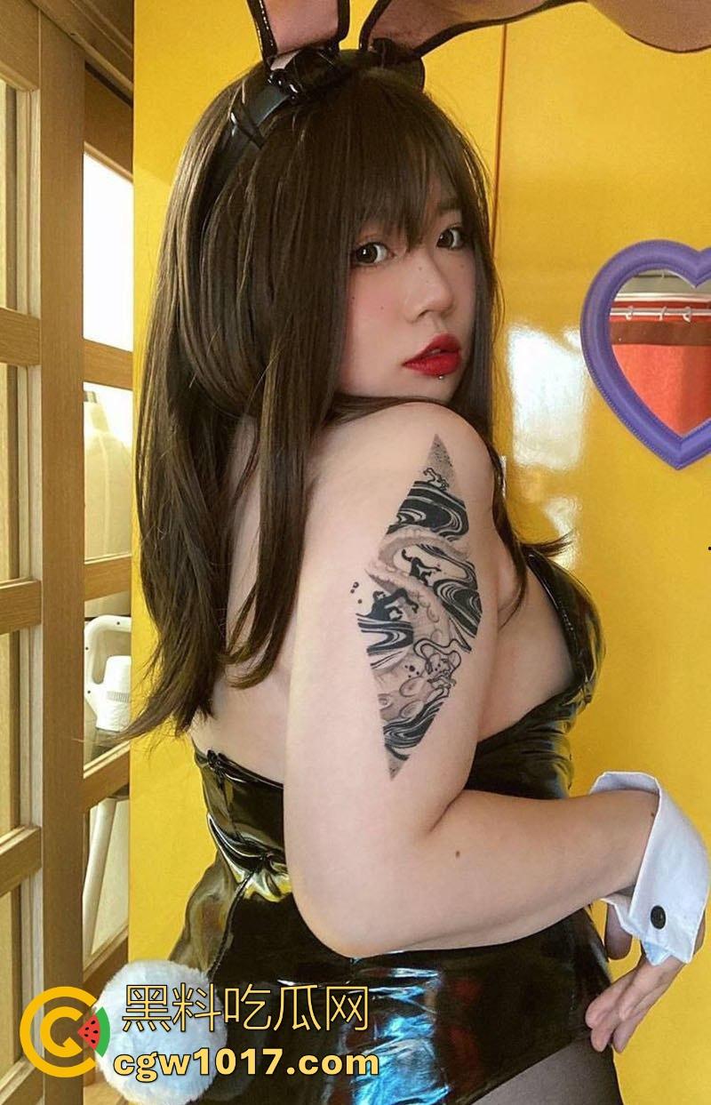 河北反差幼师【李小梦】人民好教师,白天讲课,晚上辅导大学生,微坦身材翘臀圆润,露脸深喉舔屌上位骑乘!