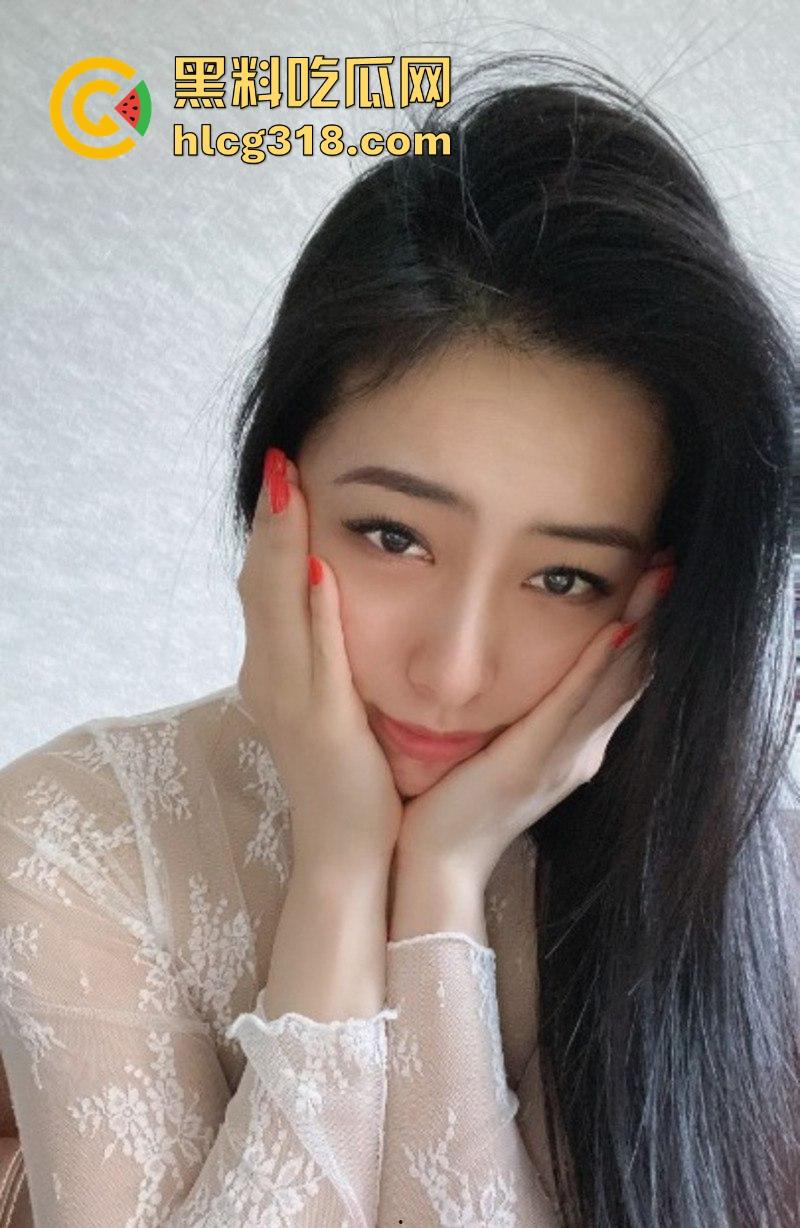 约炮偷情极品邻居少妇,骚姿招展主动上位,感觉能把人都吸干,成熟少妇的魅力根本抵挡不住!