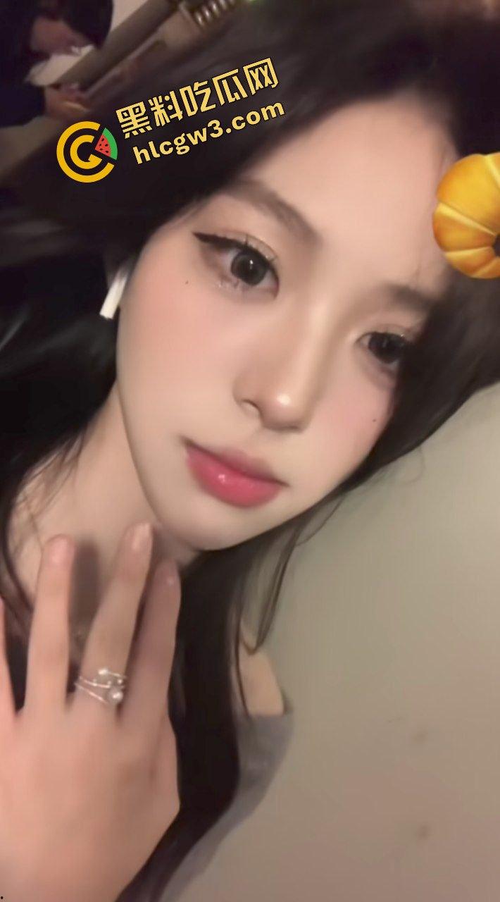 长沙航空职业大专反差骚母狗【宋杉婷】培训之余约炮校外大哥 SM后怼射屁!独家曝光流出!