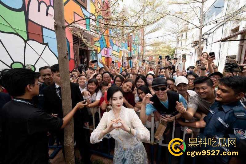 范冰冰马来西亚拿督勋衔,想起苹果本色出演真操,内娱天花板女演员,让我们重温一下哪个苹果的删剪片段!