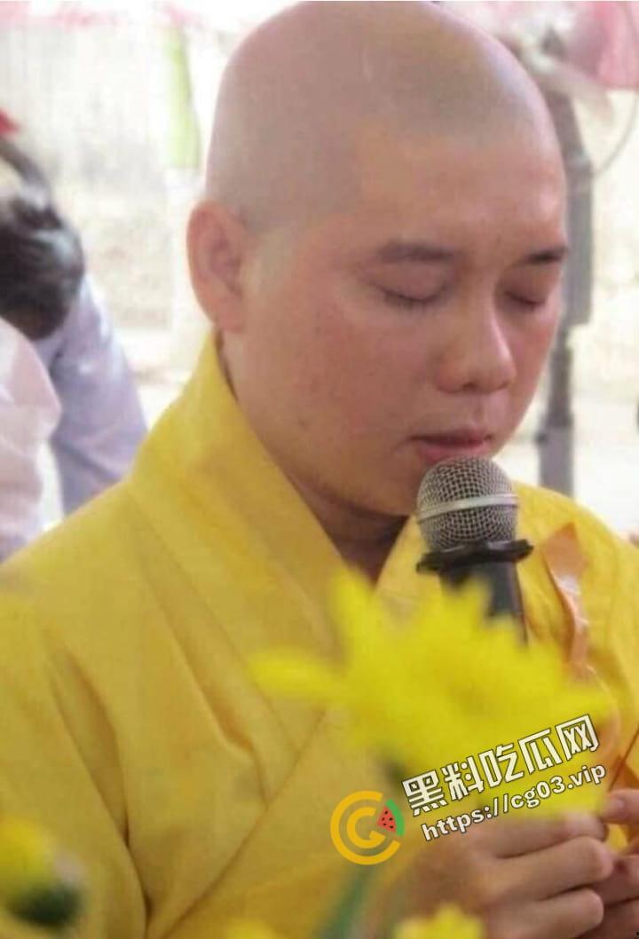 成都石象寺住持【释照然】与女主播发生性关系被敲诈三百万 性爱视频曝光! 大师,红尘那些事你把握不住!