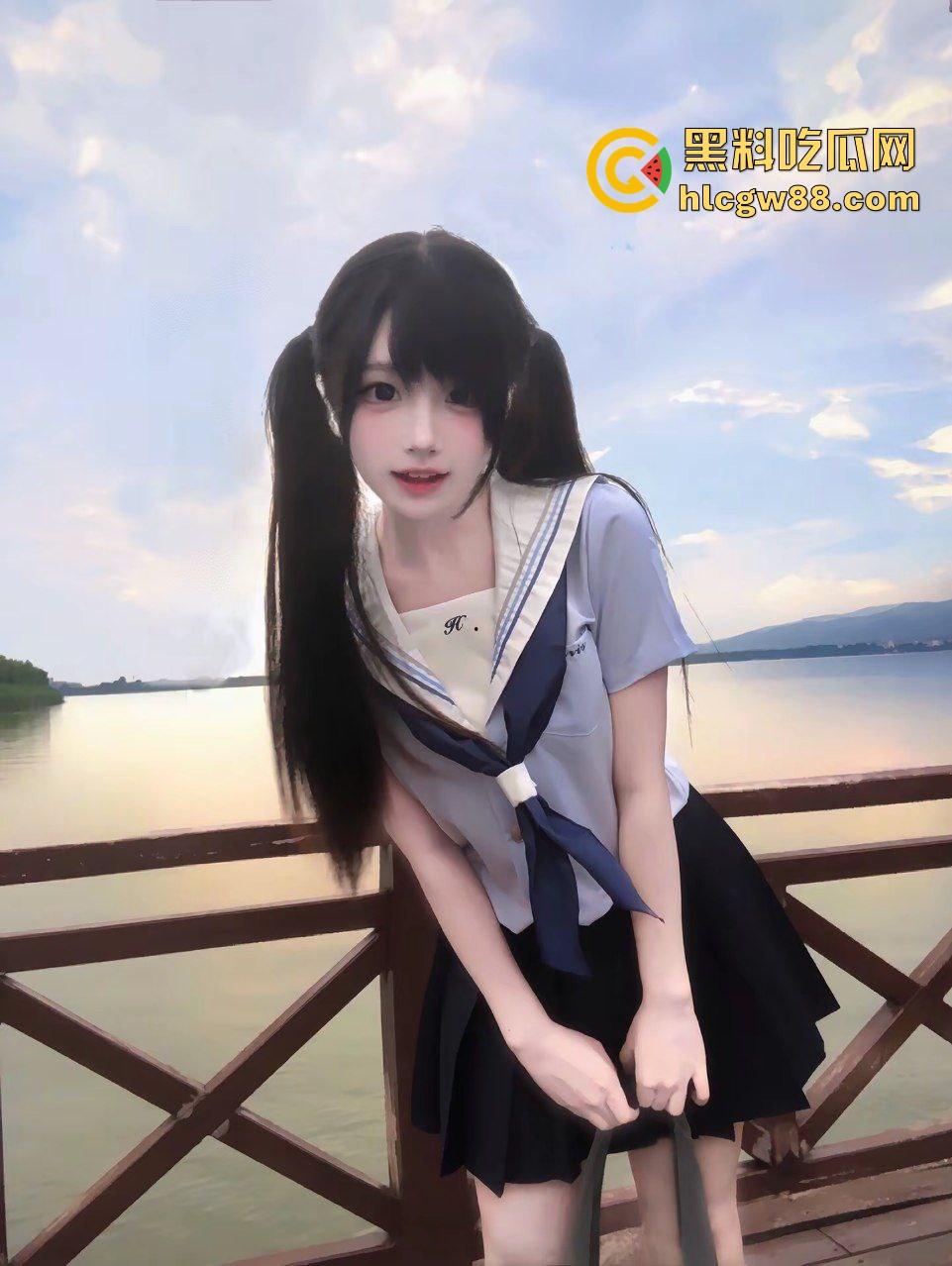 湖北职高双马尾清纯嫩妹萝莉【姜汐】付费定制大胆私拍粉嫩蝴蝶逼,浴缸露奶露逼观赏酮体!